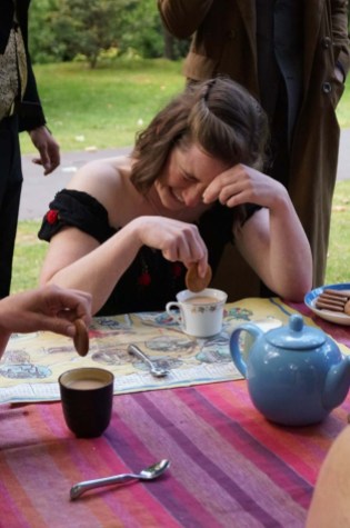 Antipodean Tea Duelling, Sarah